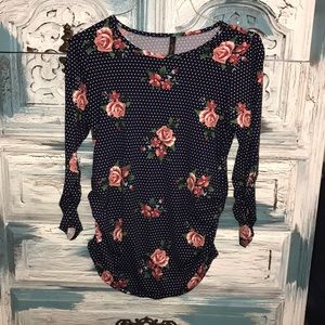 🌹Maternity Shirt 🌹